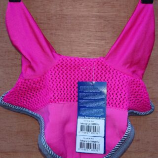 Harry Horse pink hut